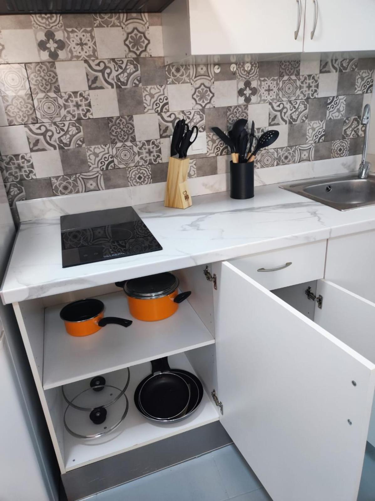 Apartamento Centrico Cerca De La Playa Alicante Exteriör bild
